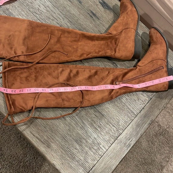 Sidney Thigh High Boot - Picture 5 of 6